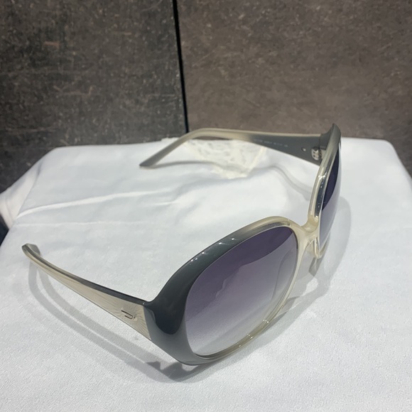 Brand New Diesel Oversized Shades - Picture 8 of 9